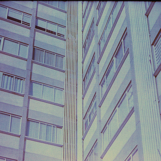 DILES QUE NO ME MATEN :: EDIFICIO ( NUMERADA, GREEN VINYL)