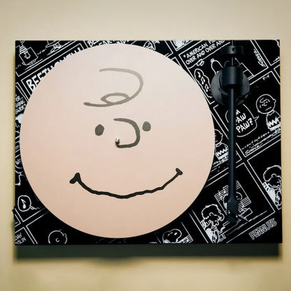 Tornamesa Pro-Ject 75th Anniversary Peanuts Turntable | Charlie Brown (Preventa)